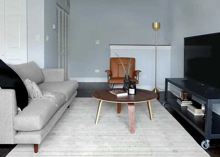 Sonder — West Belmont